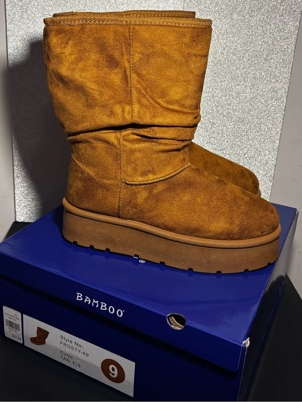 BRAND NEW! Women’s Brown Winter Boots🤎cute & comfy for the cold weather!
